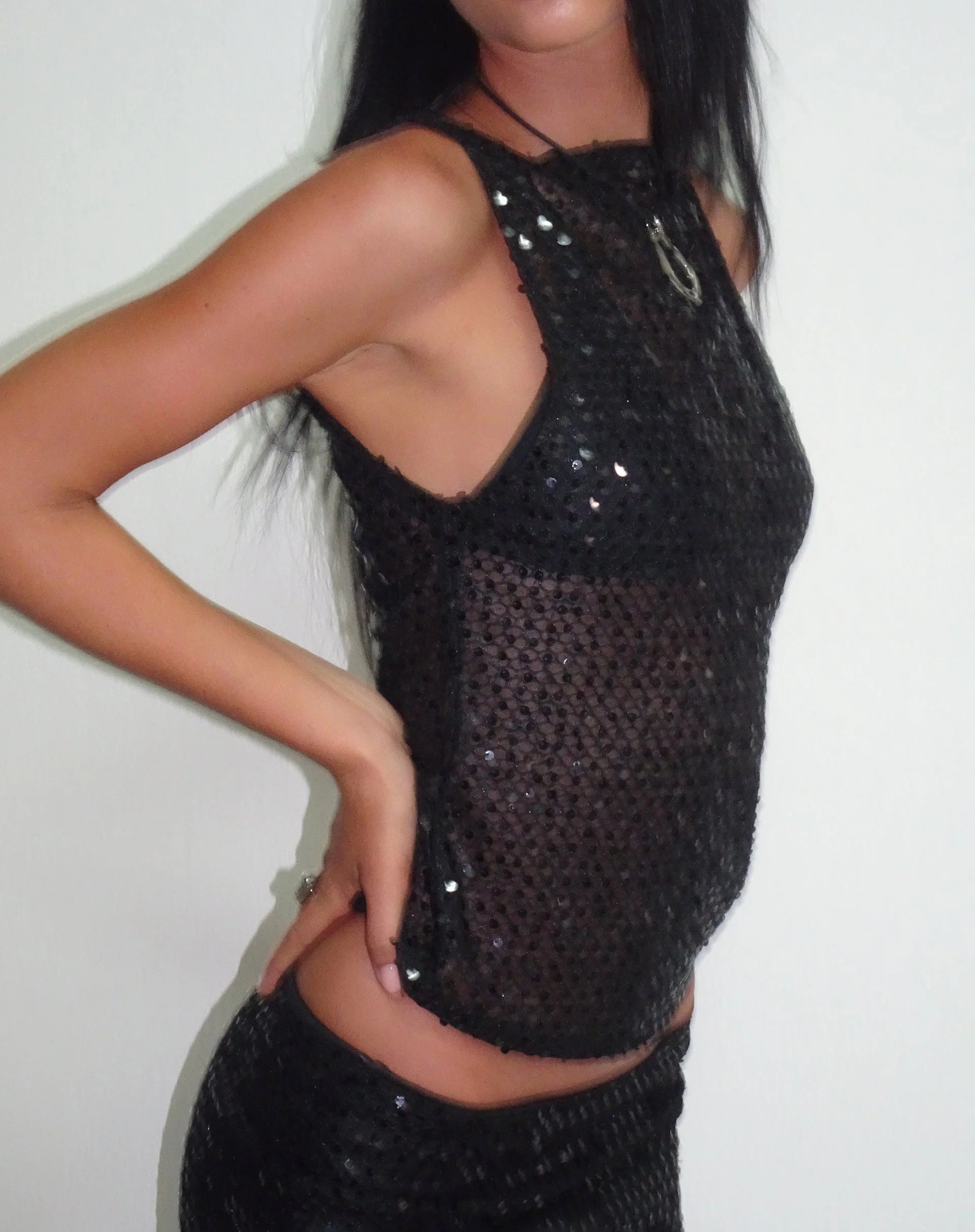 Velora|Noir Top - Velvet-Rose London