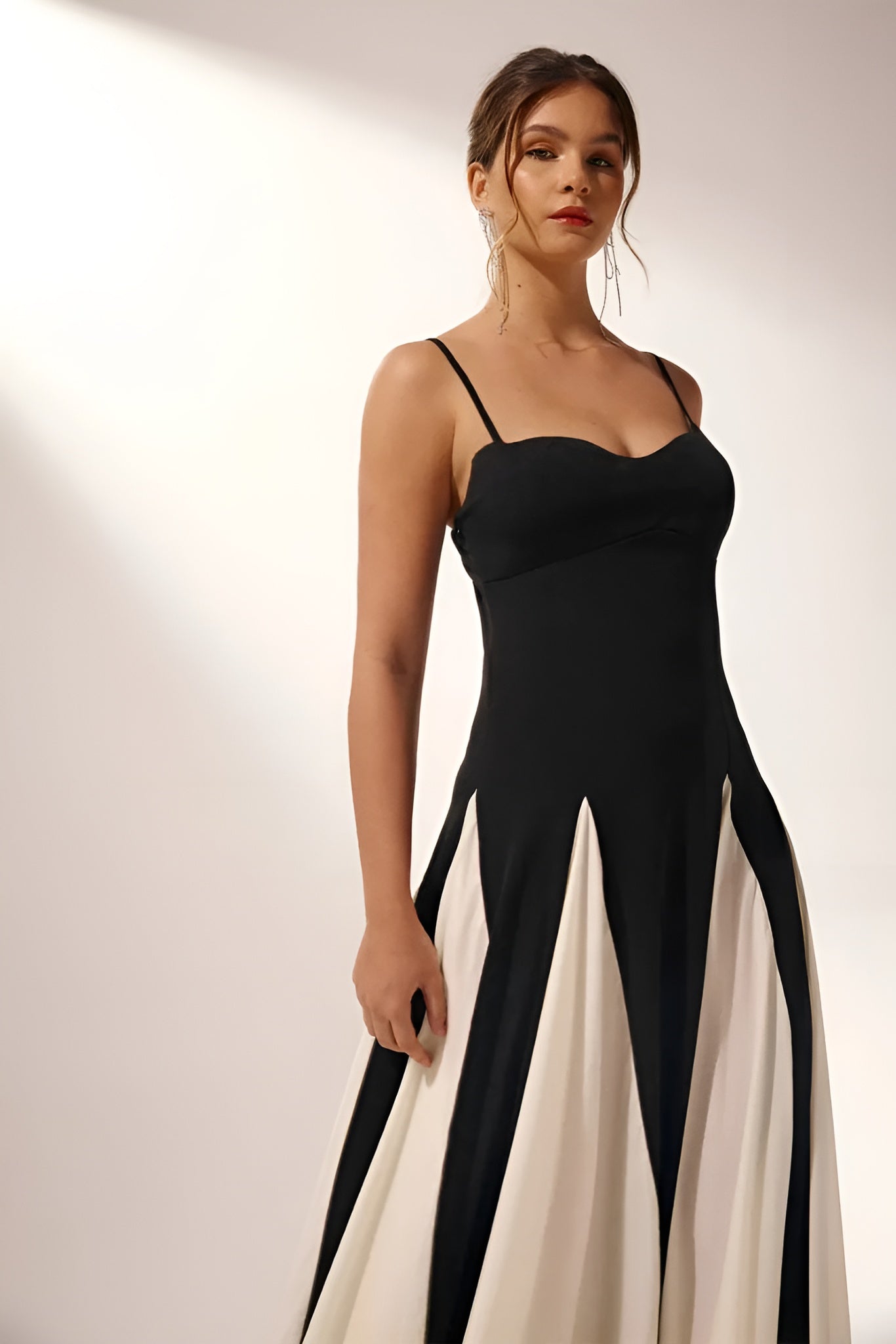 Chorus|Maxi Dress - Velvet-Rose London
