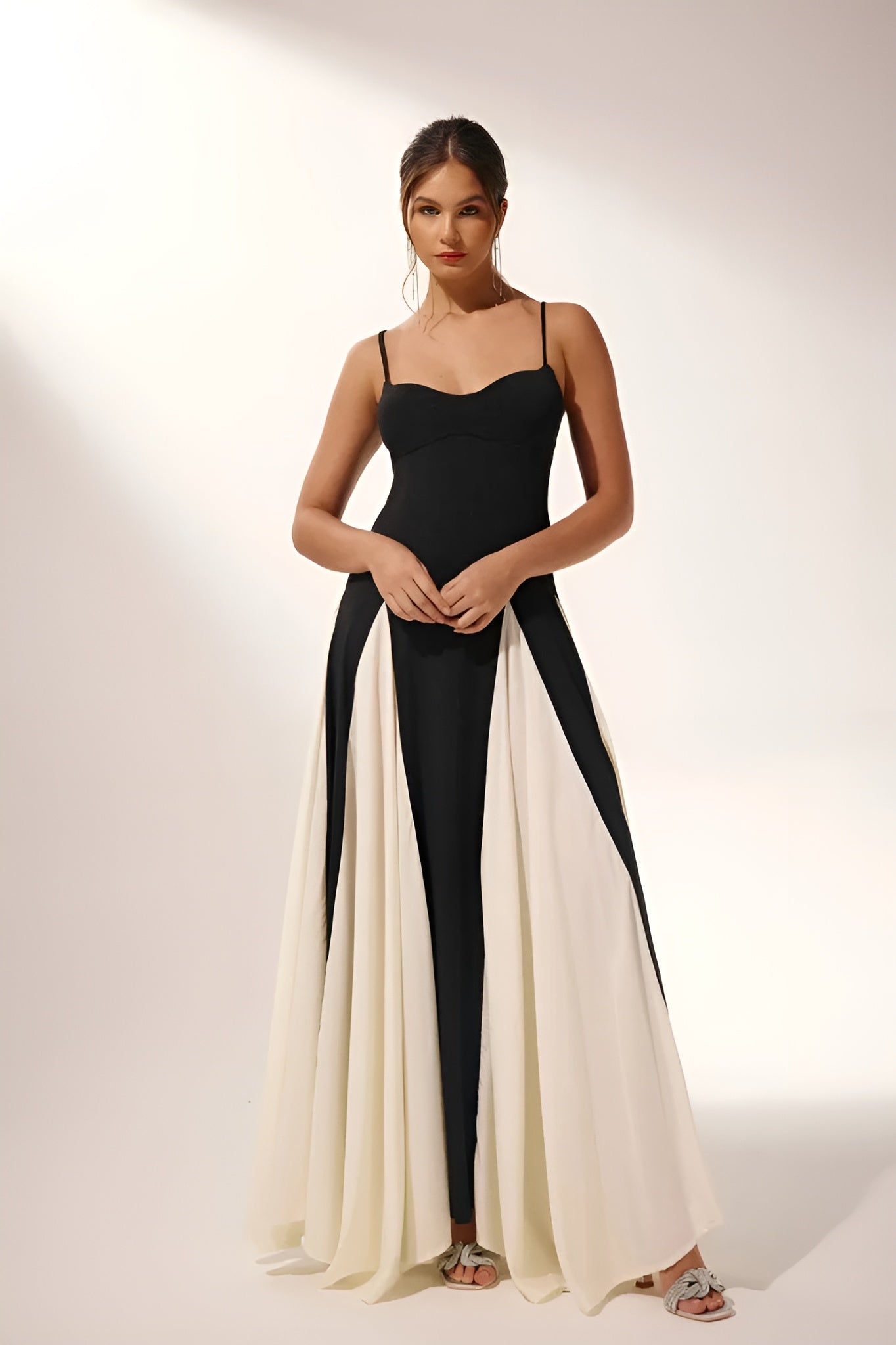 Chorus|Maxi Dress - Velvet-Rose London