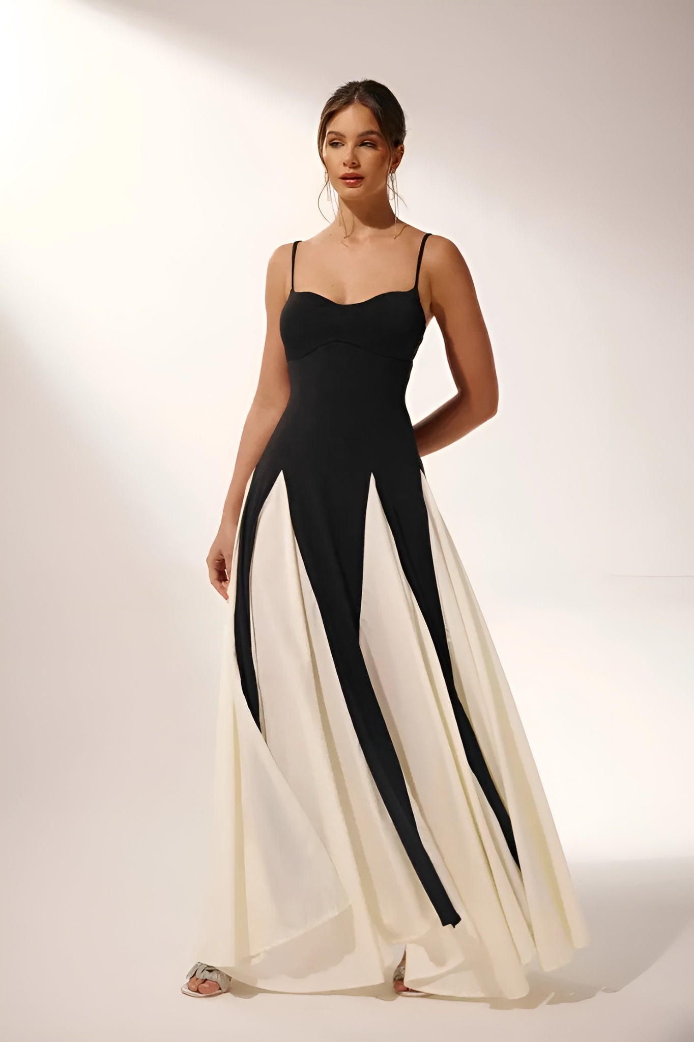 Chorus|Maxi Dress - Velvet-Rose London